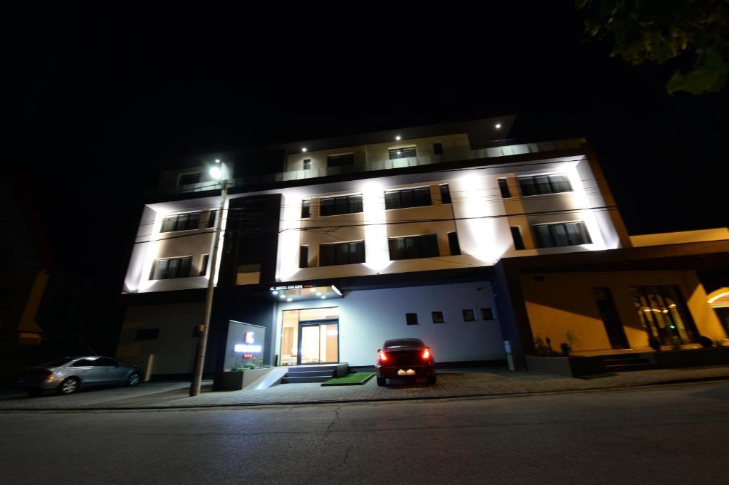 Hotel Galaxy Uisenteş Exterior foto